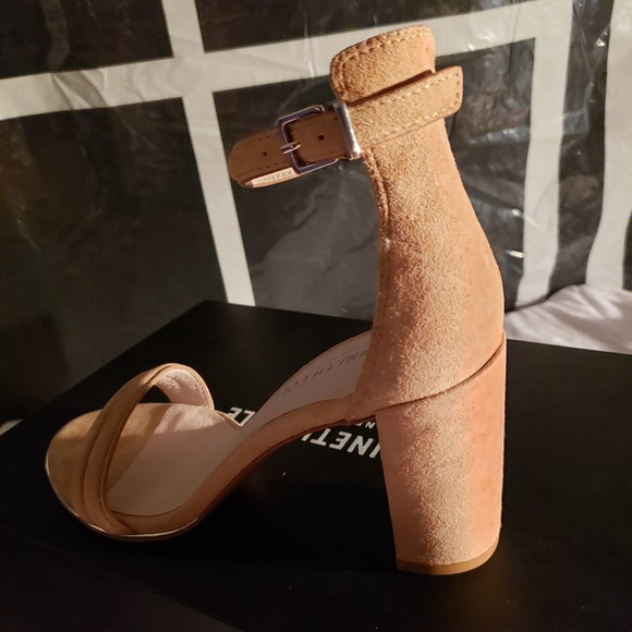 NEW! Kenneth Cole Tan Block-Heel Sandals 5 - Picture 5 of 7